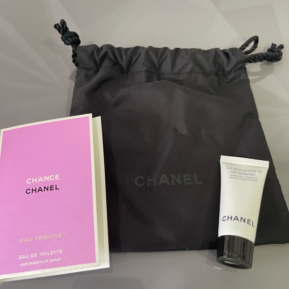 Authentic Chanel beauty nylon drawstring bag with samples